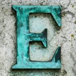 How E Commerce News Shapes Buying Behavior Today