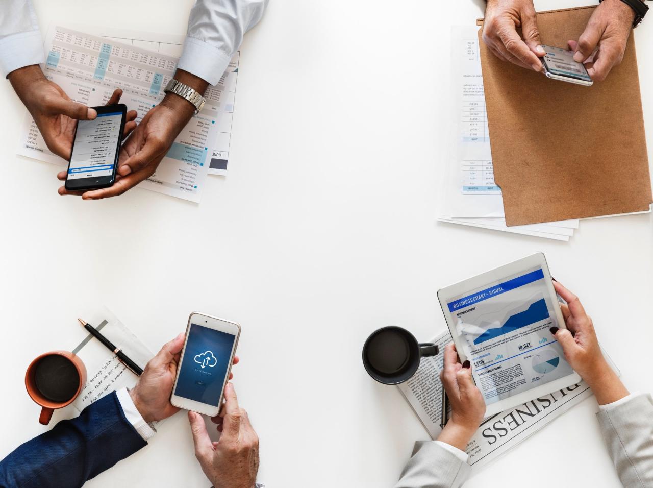 (PDF) Utilization of Gadget Technology as a Learning Media The Role of Technology in Gadget Marketing and Selling
